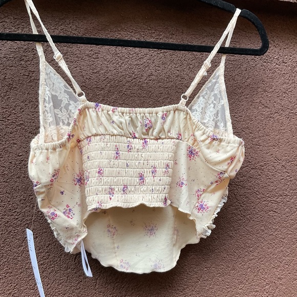 NWT UO Farrah Sheer Lace Corset Cami - Picture 2 of 4